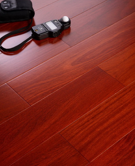 High quality Cumaru wood flooring